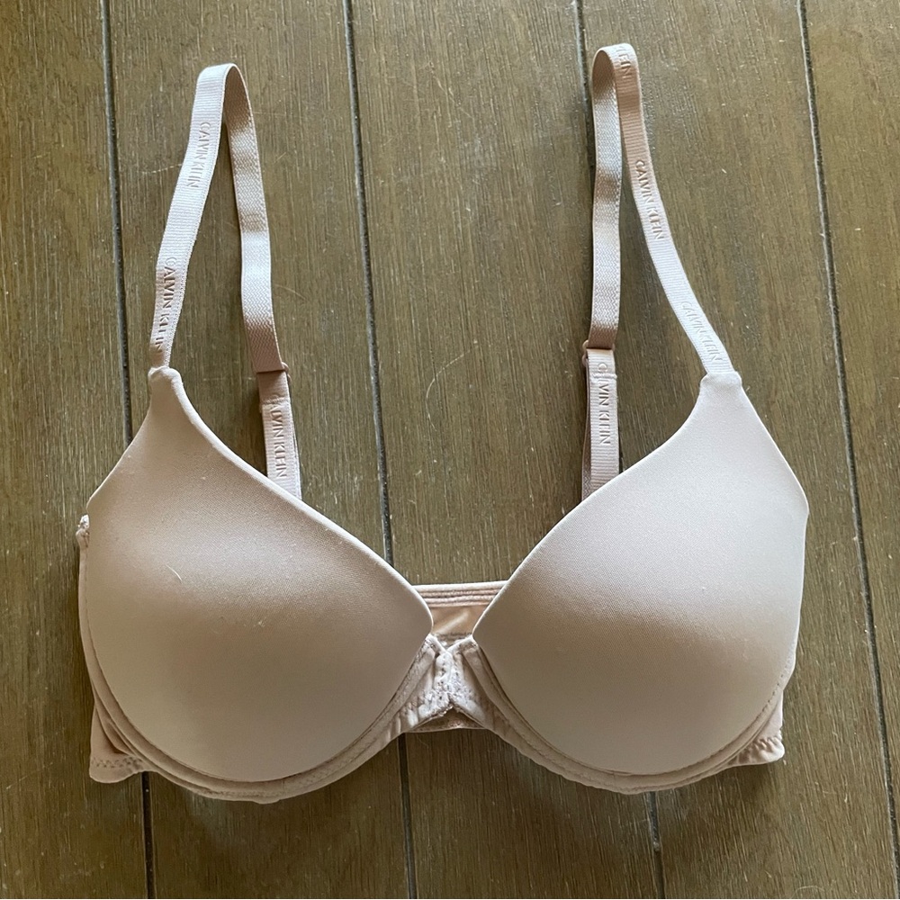 Calvin Klein nude push-up bra, size 32C